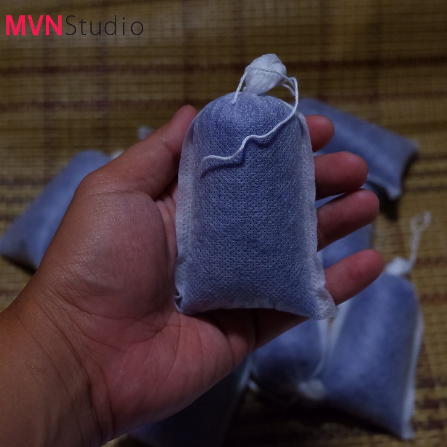 Gói 100g và 200g hạt chống ẩm, hạt hút ẩm màu xanh cho máy ảnh - MVN Studio