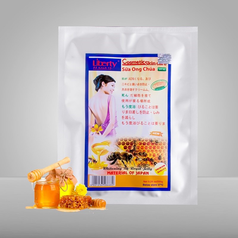 Tắm Trắng Toàn Thân Liberty Nhật Bản 250g