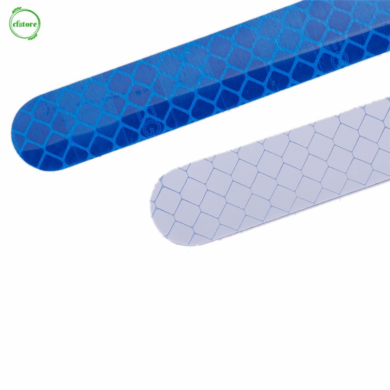 Set 2 Miếng Dán Cảnh Báo Phản Quang Cho Gương Chiếu Hậu Xe Hơi