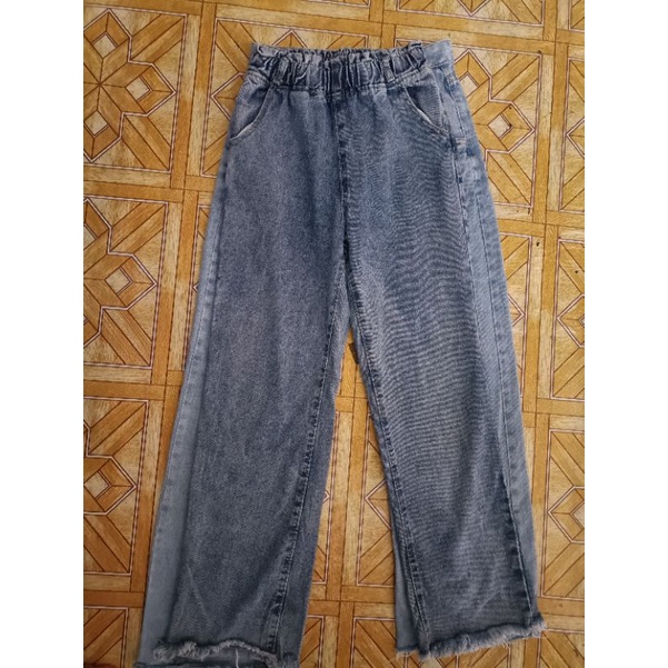 Quần jeans
