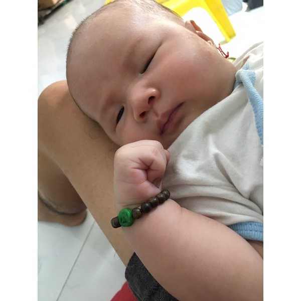 Vòng trầm hương cho bé từ sơ sinh đến 10 tuổi.