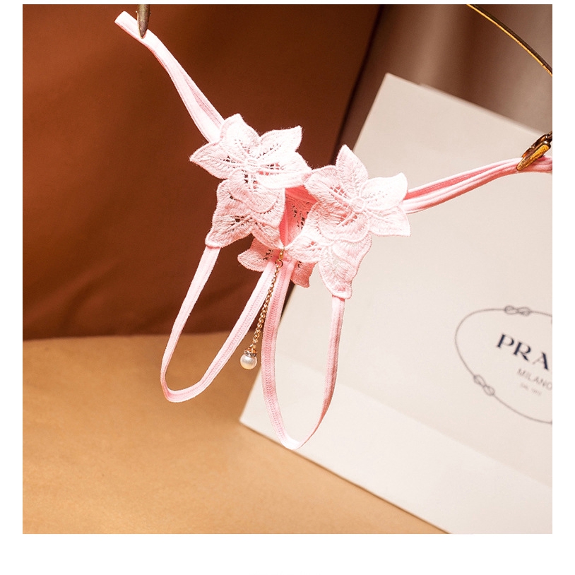 Quần lót nữ dạng dây lọt khe quyến rũ