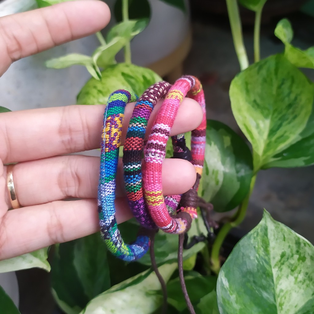 [GIÁ SỈ - CÓ SẴN] VÒNG TAY THỔ CẨM BOHO HANDMADE GIÁ RẺ HCM màu NGẪU NHIÊN