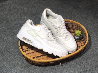 Giày nike air chính hãng ( đã qua sử dụng )