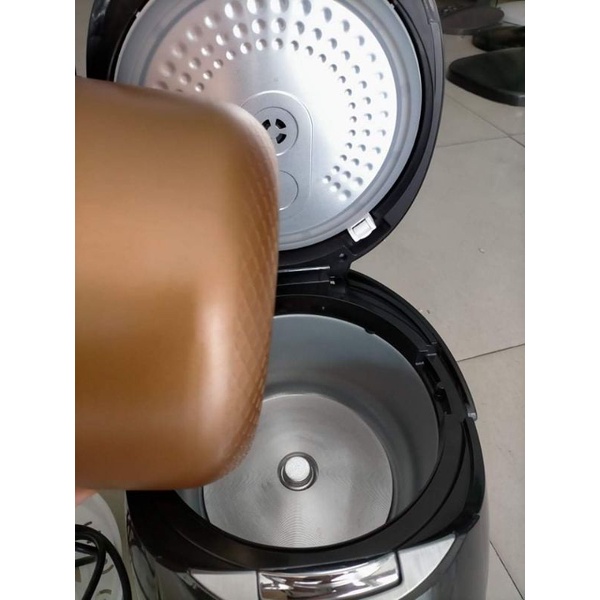 Nồi cơm điện tử 1.8 lít Kangaroo KG595