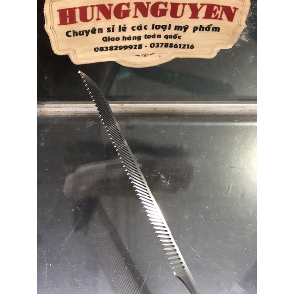 Lược cắt tóc inox bản to nguyên khối