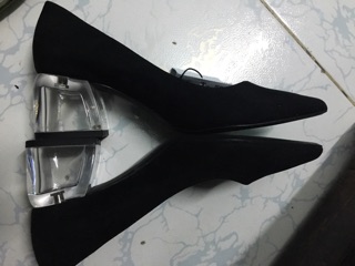 Pass giày Bershka mới