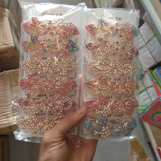 6 chiếc cặp đá đẹp