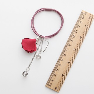 CH030 Cột tóc hoa vải phối charm Handmade