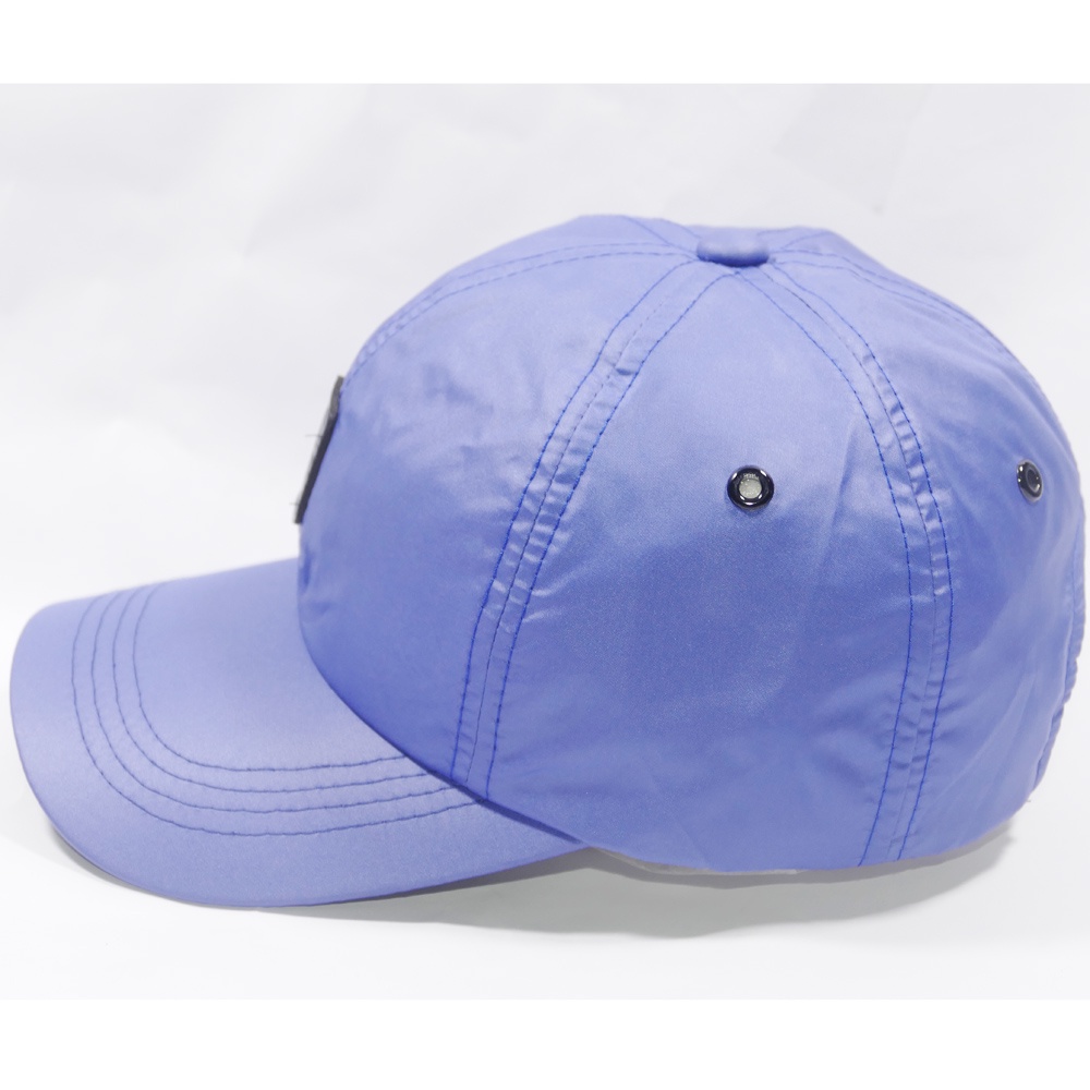 Nón kết dù mặt da vuông NS. Chất liệu dù cao cấp tạo cảm giác thoải mái cho người đội