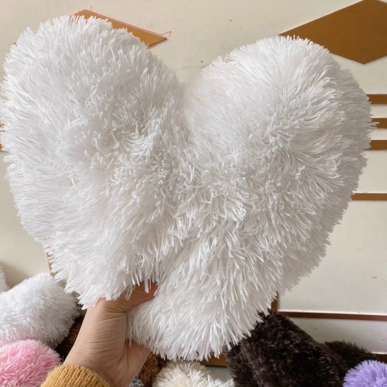 GỐI TRANG TRÍ HÌNH TRÁI TIM CHẤT LIỆU NỈ NHUNG LÔNG DÀI MẪU SIÊU CUTE
