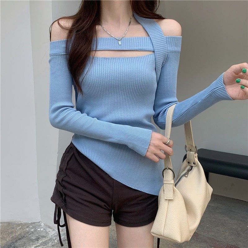Áo Croptop MIRA.CLOSET Vạt Nhọn Trễ Vai Khoét Ngực Tay Dài Cá Tính A5264