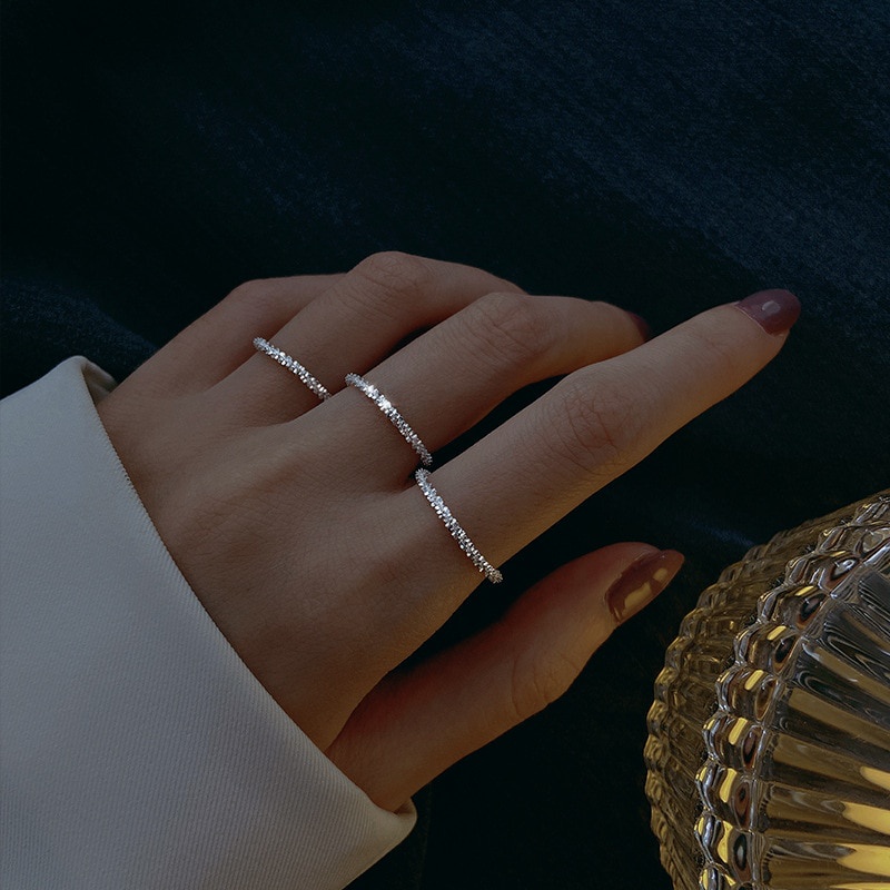 Vòng tay nữ đính đá bling cá tính màu bạc thiết kế đơn giản phong cách Hàn Quốc - BROO official