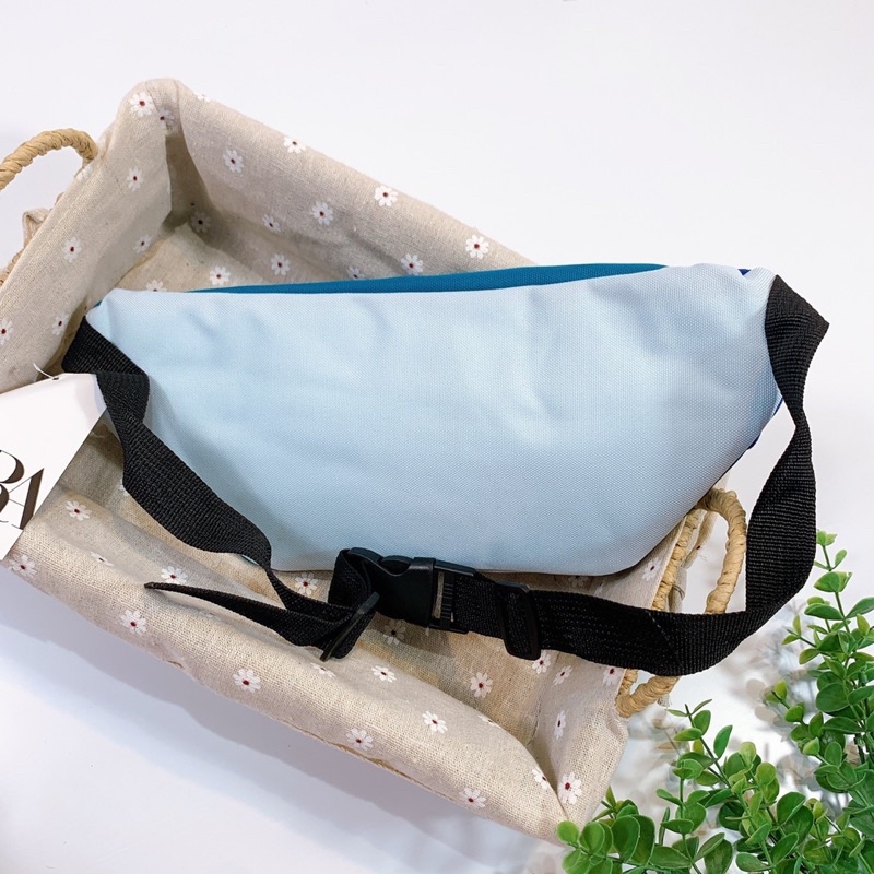 Túi đeo chéo mickey mẫu mới hoạ tiết xinh yêu