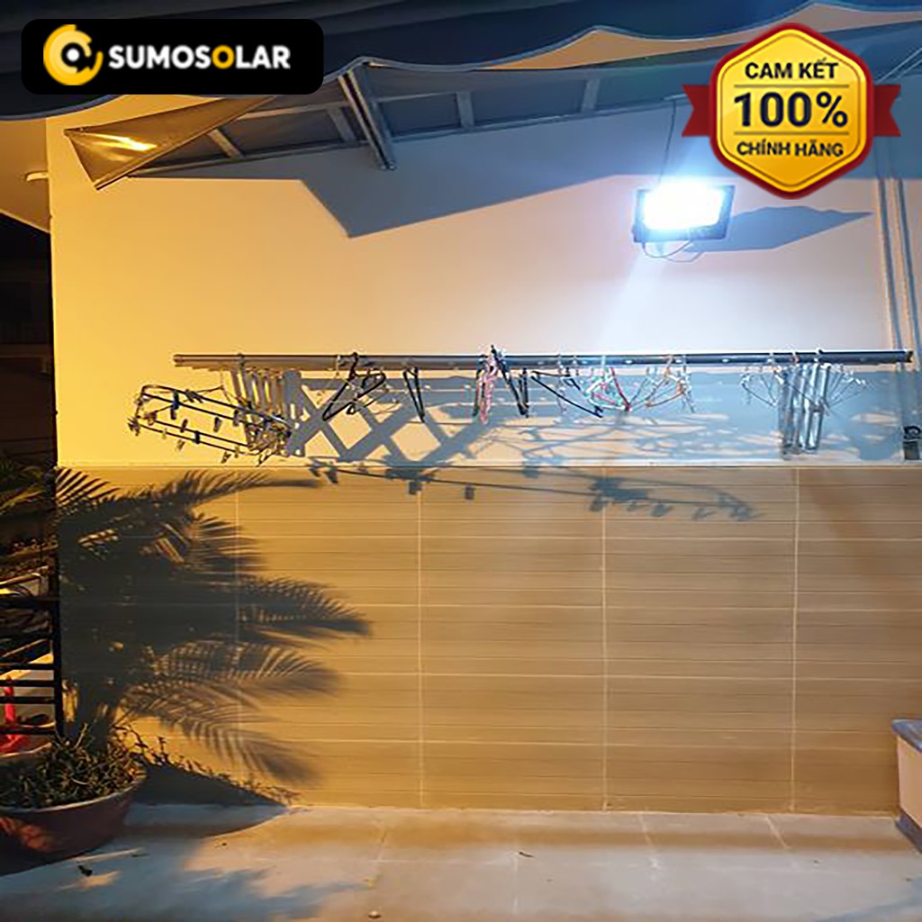 Đèn LED năng lượng mặt trời pin rời 100W Sumosolar - TN07, không tốn tiền điện, tự động phát sáng, dễ dàng lắp đặt