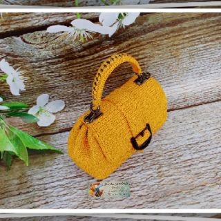 Túi handmade khóa cài