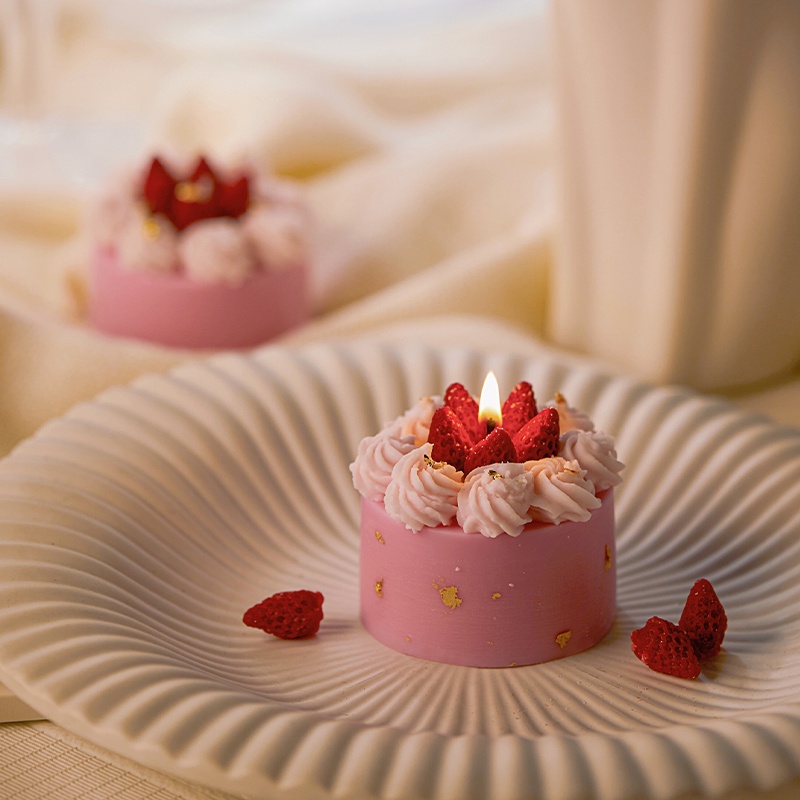 RED VELVET CANDLE CAKE KOREA - BÁNH NẾN THƠM MIX DÂU TÂY QUÀ TẶNG SINH NHẬT QUÀ LƯU NIỆM