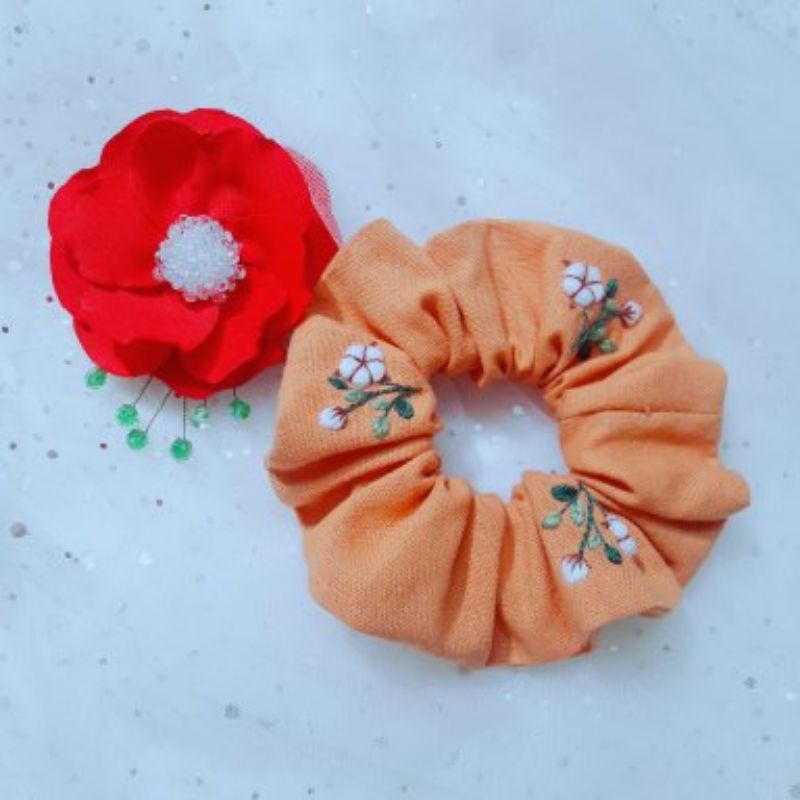 CỘT TÓC SRUNCHIES HANDMADE THÊU TAY