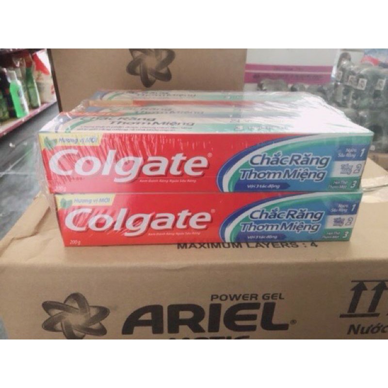 Kem đánh răng Colgate chắc răng thơm miệng 189gr