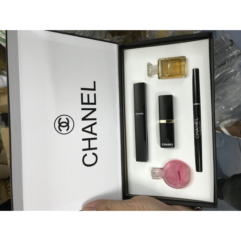 Bộ Mỹ Phẩm Chanel 5 món cao cấp