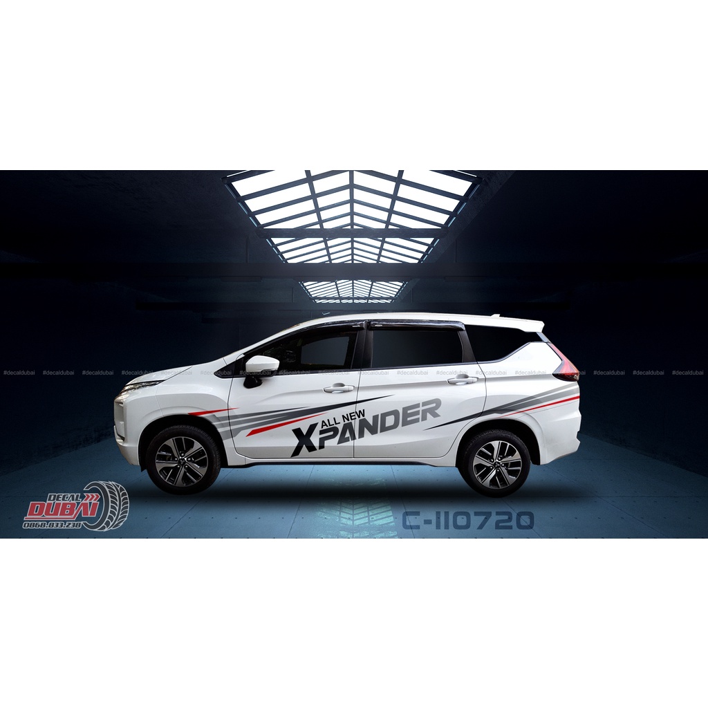 Tem thể thao trang trí xe Xpander kèm quà tặng logo Mitsubishi