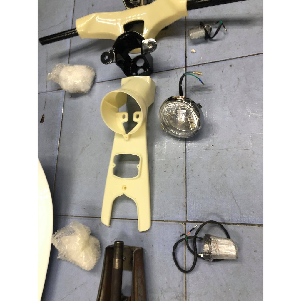 Combo 12 món cho anh em dọn cub C100 -màu ngẫu nhiên trắng chưa sơn