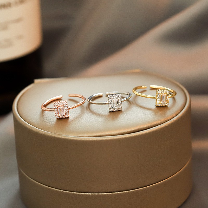 Korean exquisite luxury diamond ring B0018