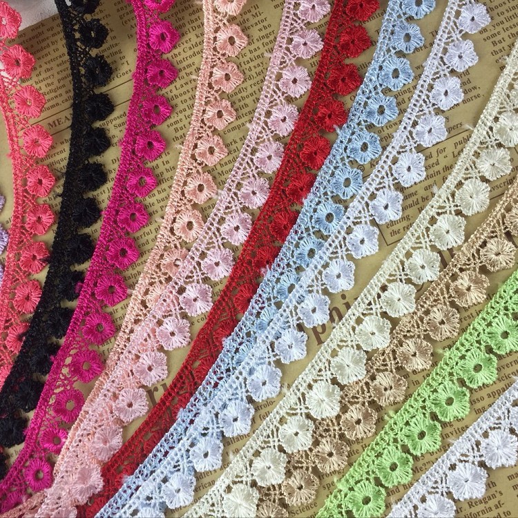 5Yards 1.5Cm Width Embroidered Flower Lace Ribbons