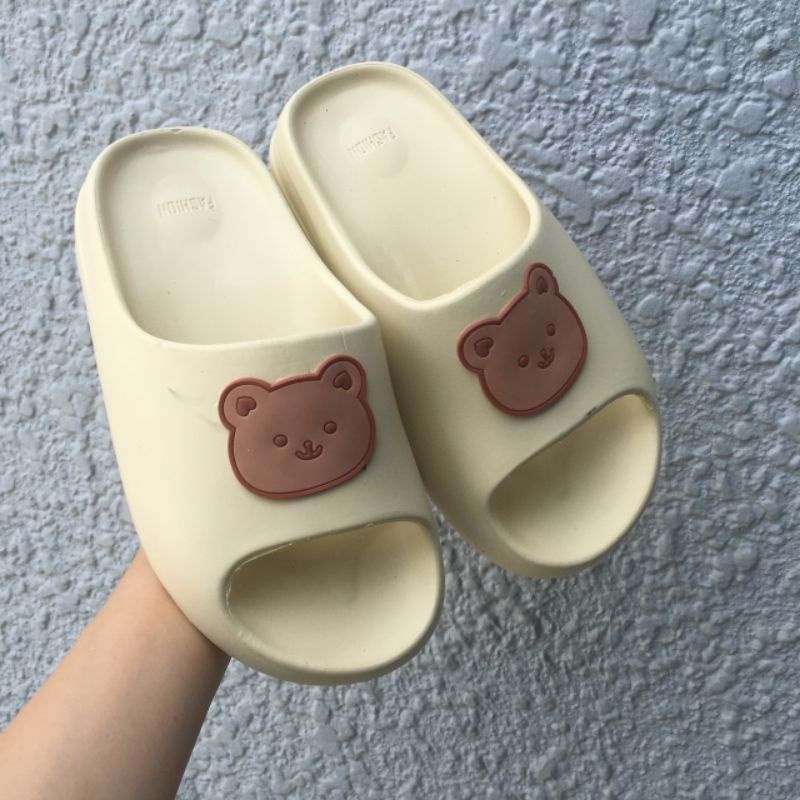 Dép Bánh mì gấu siêu cute, Dép quai ngang nữ độn đế chống trơn trượt.