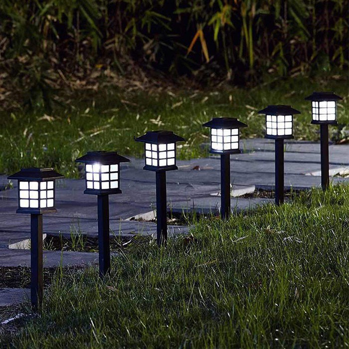 Đèn LED Năng Lượng Mặt Trời Chống Thấm Nước Hình Ngôi Nhà Trang Trí Sân Vườn