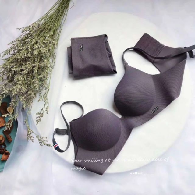 Siêu phẩm áo lót đúc xuất Nhật Justyle 2403 hàng đẹp