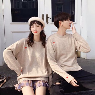 Áo len tim thêu nam nữ