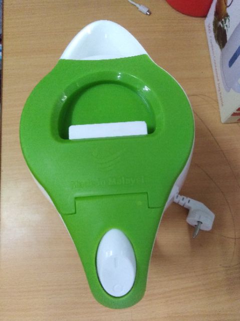 Ấm Siêu tốc benny BJ18