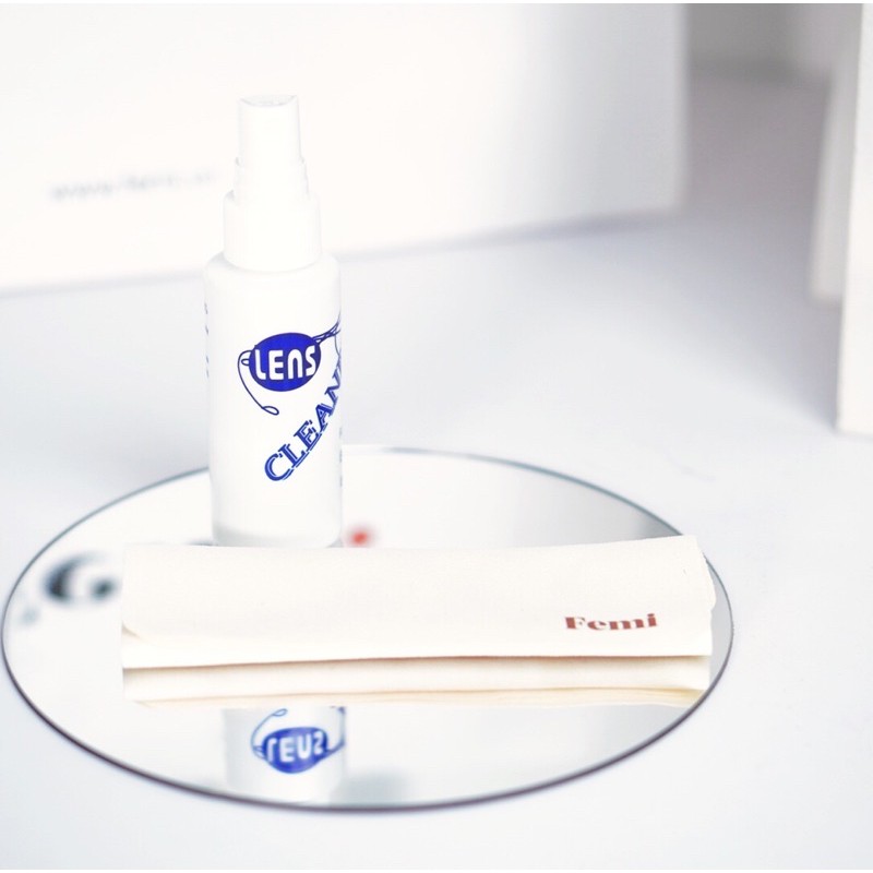 Khăn Lau và Nước Rửa Kính Femi chuyên dụng