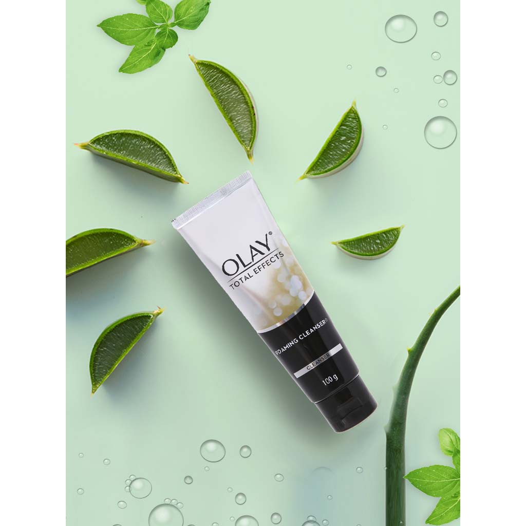 Sữa Rửa Mặt Tạo Bọt Olay Total Effects 100 g