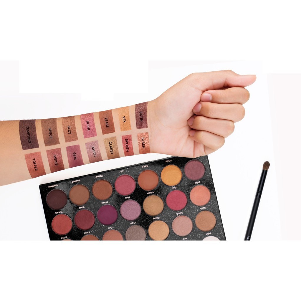 [Gía sỉ] Bảng phấn mắt 28 ô﻿ đủ màu Vacosi​ chính hãng | BigBuy360 - bigbuy360.vn