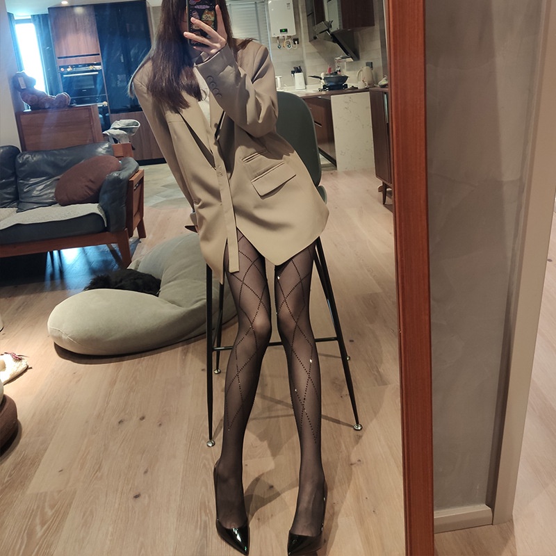 Quần tất nhung mỏng phối đá long lanh kiểu 2021 mới