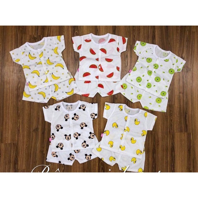 Set 5 bộ cotton 2 chiều cộc khuy kem cho bé trai và bé gái