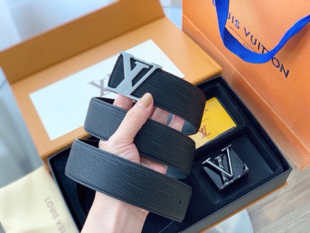Thắt lưng LV
