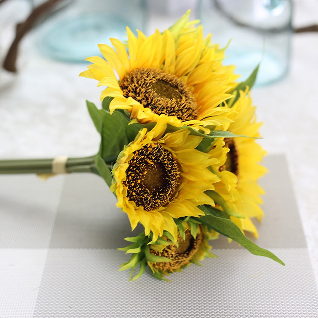 Bó hoa hướng dương nhân tạo trang trí đẹp mắt