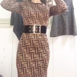 Váy fendi