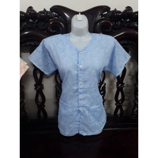 Áo nõn cộc dành cho bà già