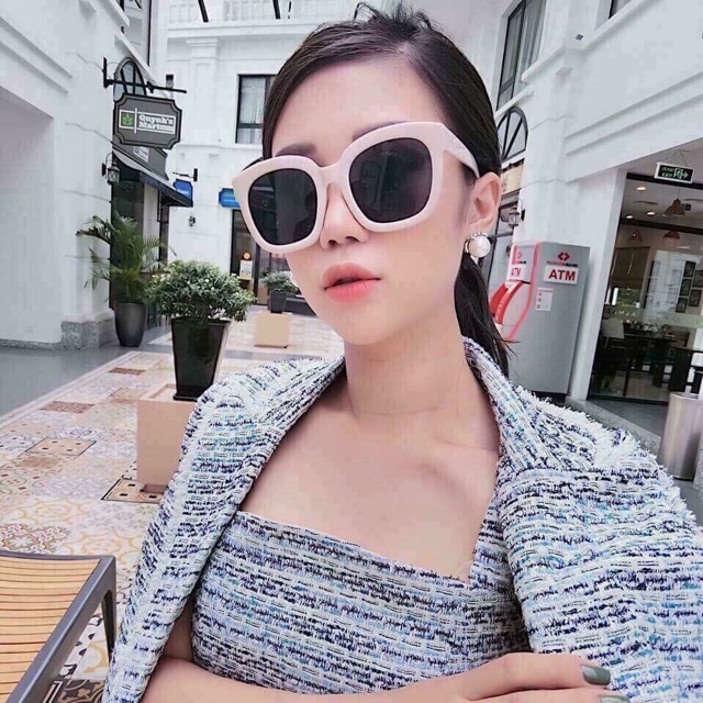 Kính mắt to HOT 2018 cực thời trang 👓