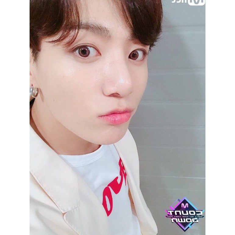 Áo thun Lover giống Jungkook BTS