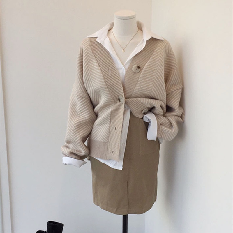 Áo khoác cardigan tay dài kẻ sọc