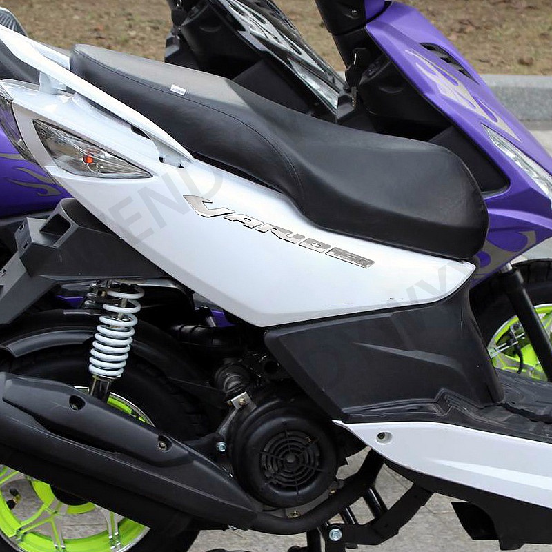 Set 2 Miếng Dán 3D Trang Trí Xe Mô Tô Honda Vario 150