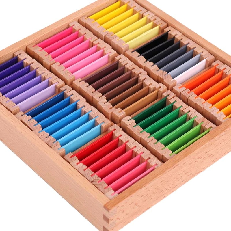 Giáo cụ Montessori - Bảng màu số 3