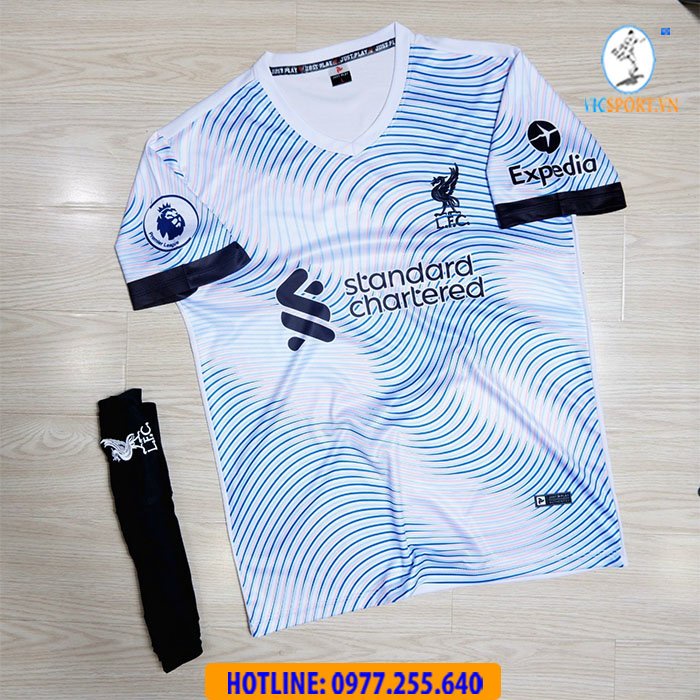 Áo Bóng Đá CLB Liverpool Trắng, Quần Áo Đá Banh Liverpool Đủ Mẫu Mới Nhất 2022-2023 - Vicsport