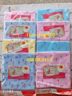 Tấm lót chống thấm cho bé