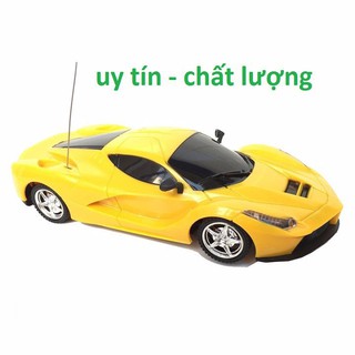 Xe điều khiển từ xa 2 kênh